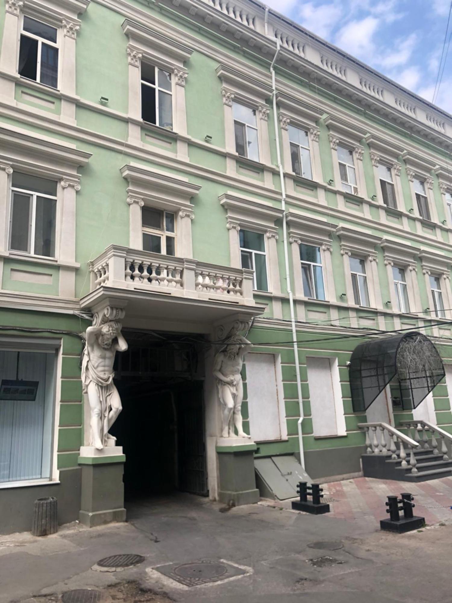 Студия На Дерибасовской Odessa Buitenkant foto